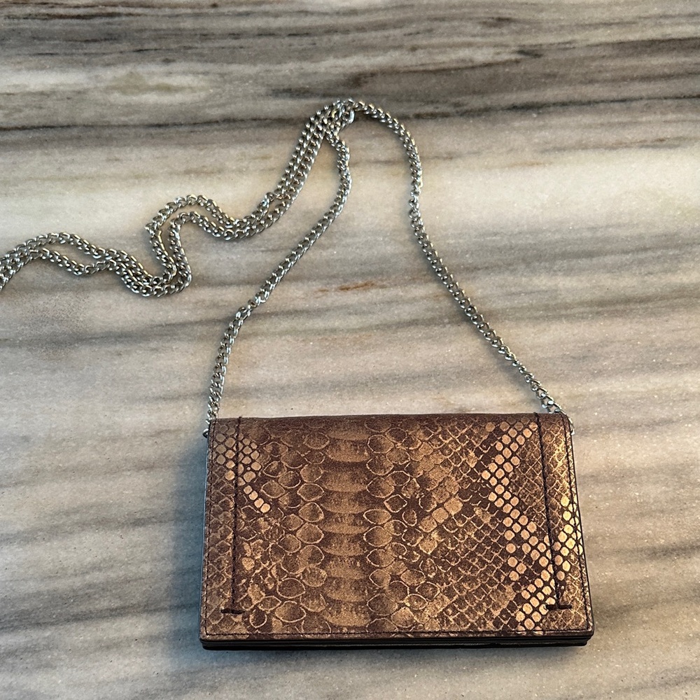 BANANA REPUBLIC LEATHER CROSSBODY MINI BAG